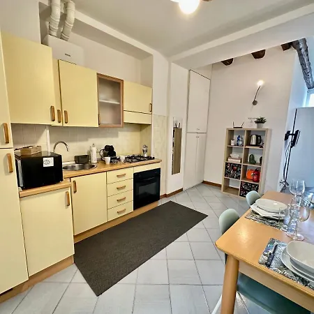 Apartment Near Airport - Loft Universita 4 Posti Letto Bergamo