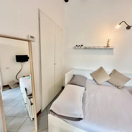 Near Airport - Loft Universita 4 Posti Letto * ברגמו
