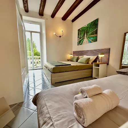 Appartamento Near Airport - Loft Universita 4 Posti Letto *